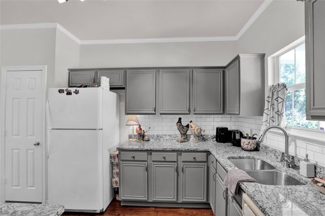 1128 Oakcrest Drive, Providence Village, TX 76227