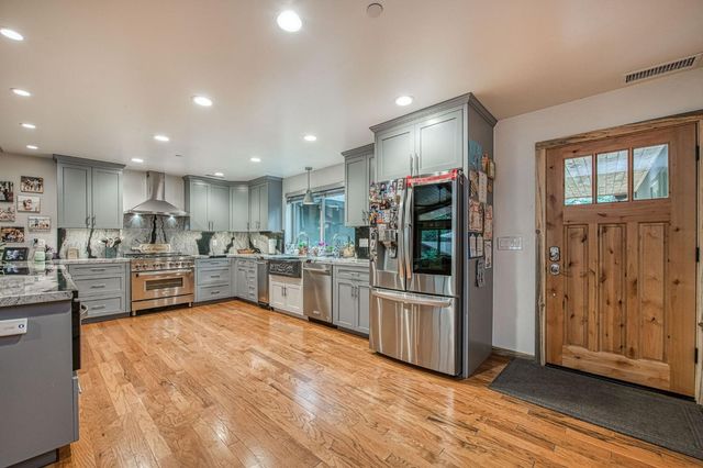 39153 Granite Lane, Shaver Lake, CA 93664