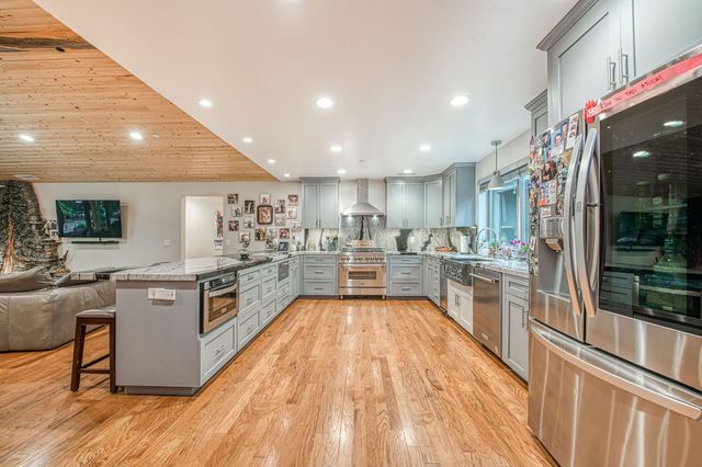 39153 Granite Lane, Shaver Lake, CA 93664