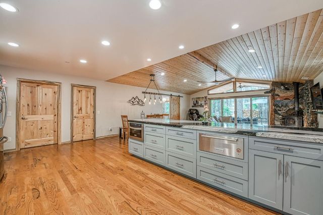 39153 Granite Lane, Shaver Lake, CA 93664