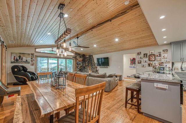 39153 Granite Lane, Shaver Lake, CA 93664