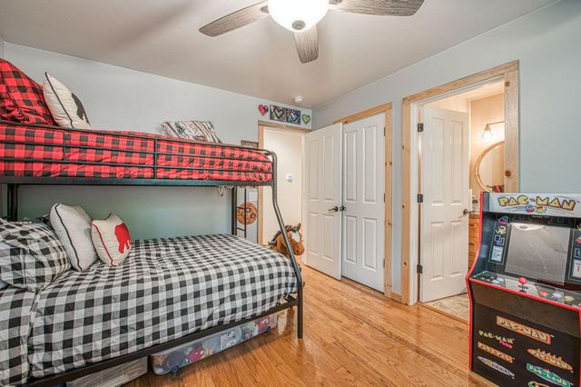 39153 Granite Lane, Shaver Lake, CA 93664