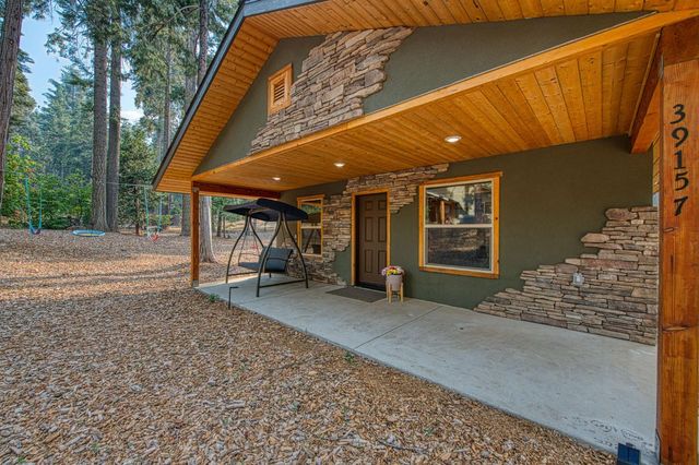 39153 Granite Lane, Shaver Lake, CA 93664