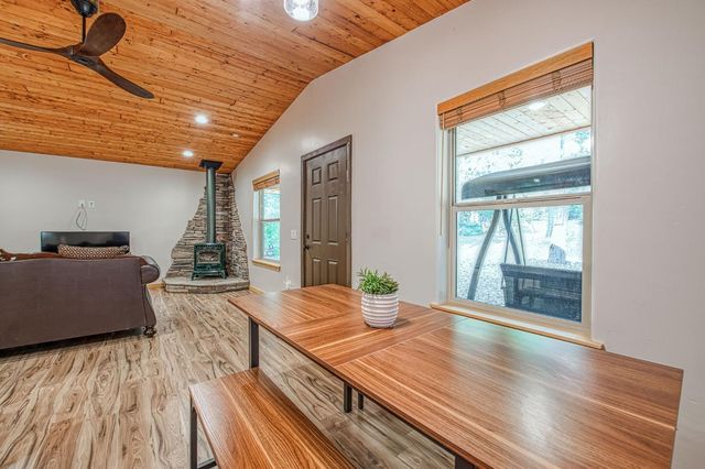 39153 Granite Lane, Shaver Lake, CA 93664