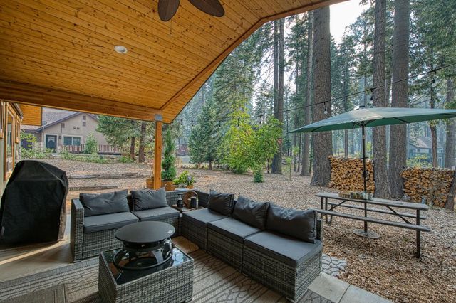 39153 Granite Lane, Shaver Lake, CA 93664