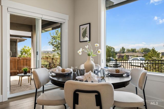 2543 S Via Privada Ln, Boise, ID 83716