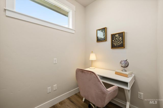 2543 S Via Privada Ln, Boise, ID 83716