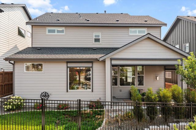2543 S Via Privada Ln, Boise, ID 83716