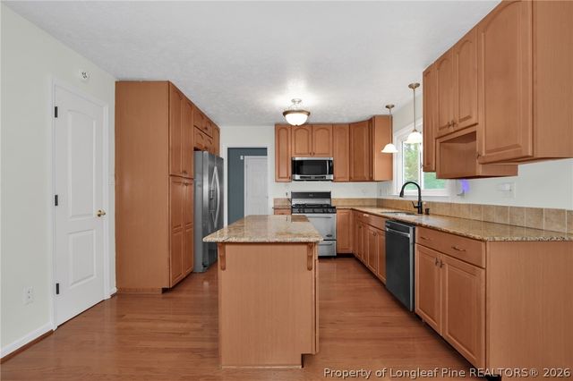 853 Foxcroft Drive, Fayetteville, NC 28311