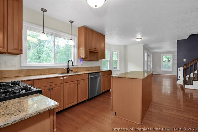 853 Foxcroft Drive, Fayetteville, NC 28311