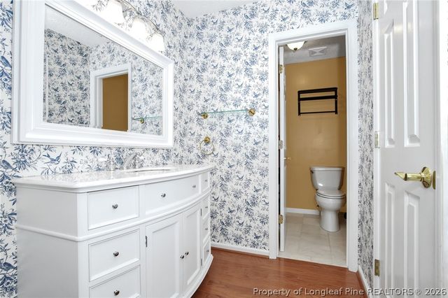853 Foxcroft Drive, Fayetteville, NC 28311