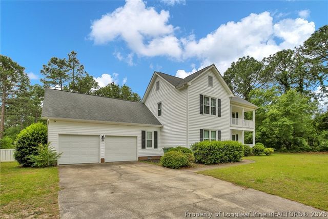 853 Foxcroft Drive, Fayetteville, NC 28311