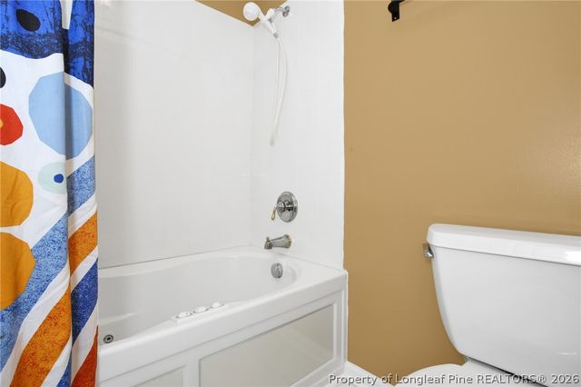 853 Foxcroft Drive, Fayetteville, NC 28311
