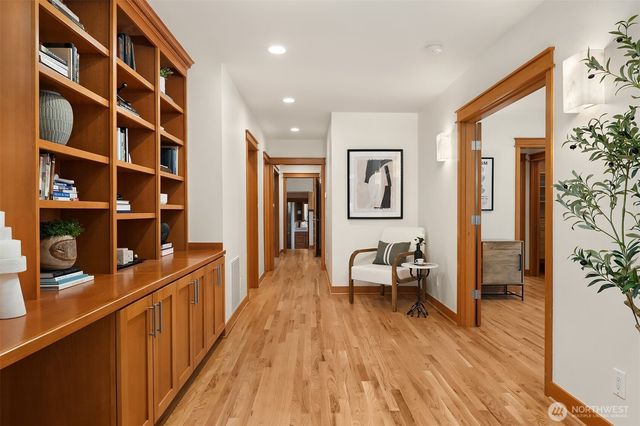 13330 NE 80th Street, Redmond, WA 98052