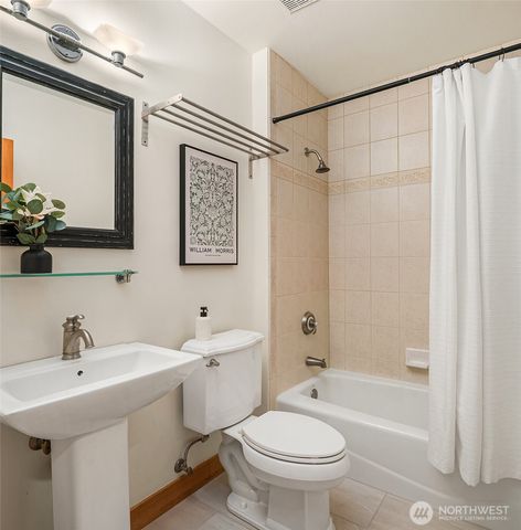 13330 NE 80th Street, Redmond, WA 98052