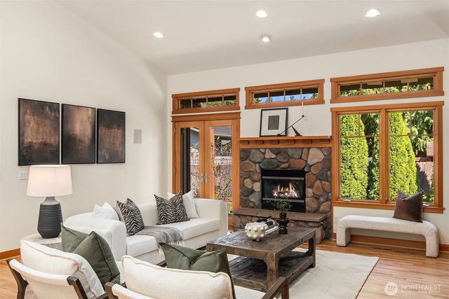 13330 NE 80th Street, Redmond, WA 98052