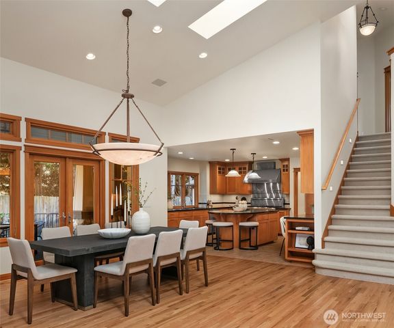 13330 NE 80th Street, Redmond, WA 98052