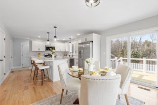 711 Massachusetts Avenue 3, Lunenburg, MA 01462