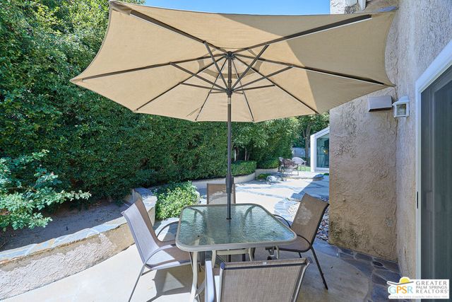 7822 Goldmine Lane, Lake Balboa, CA 91406