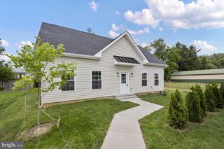 2253 PAPERMILL RD, Winchester, VA 22601