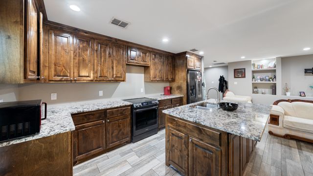 9141 County Road 591, Nevada, TX 75173