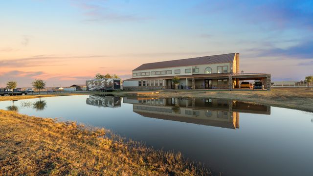 9141 County Road 591, Nevada, TX 75173