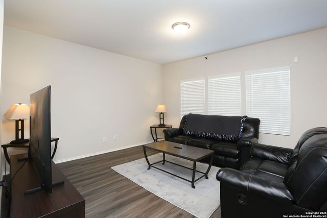 3510 Storm Moon, Converse, TX 78109