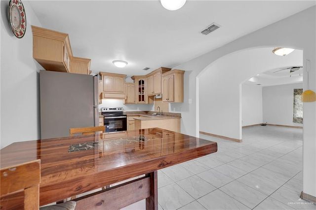 5301 Ingle Road, Edinburg, TX 78542