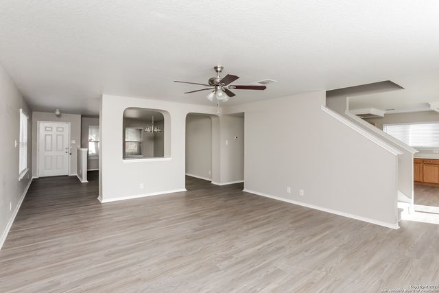 121 Angus, Cibolo, TX 78108