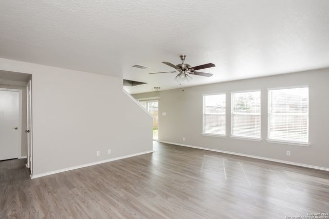 121 Angus, Cibolo, TX 78108