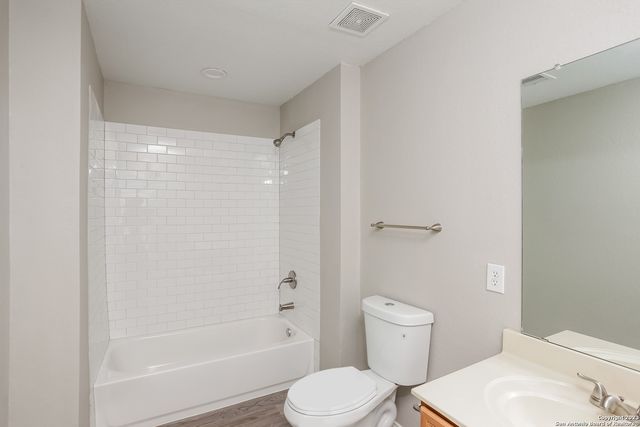 121 Angus, Cibolo, TX 78108