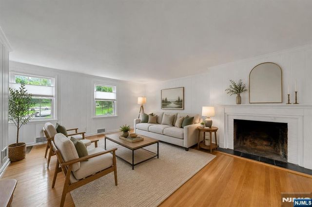 68 Dwight Place B, Englewood, NJ 07631
