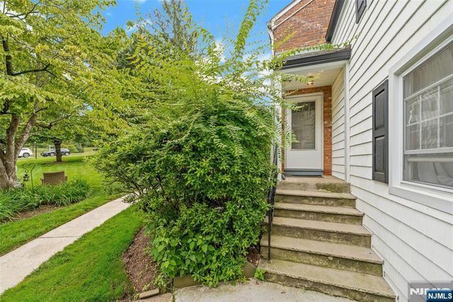 68 Dwight Place B, Englewood, NJ 07631