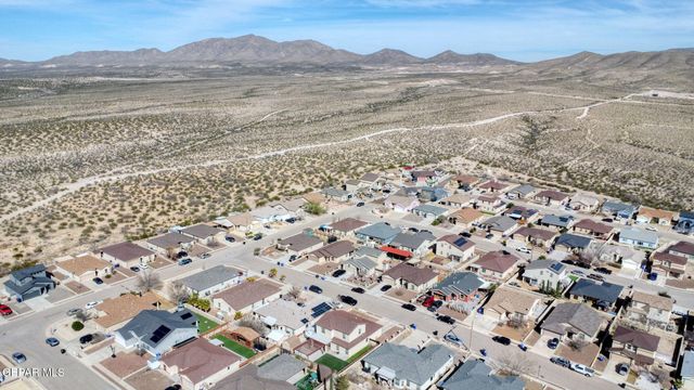 612 BELL GORDON Street, Anthony, TX 79821