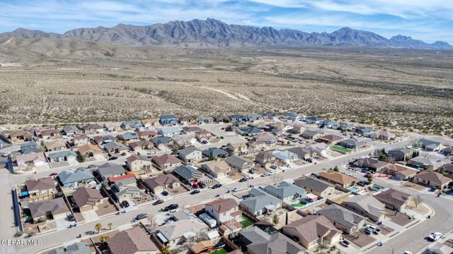 612 BELL GORDON Street, Anthony, TX 79821