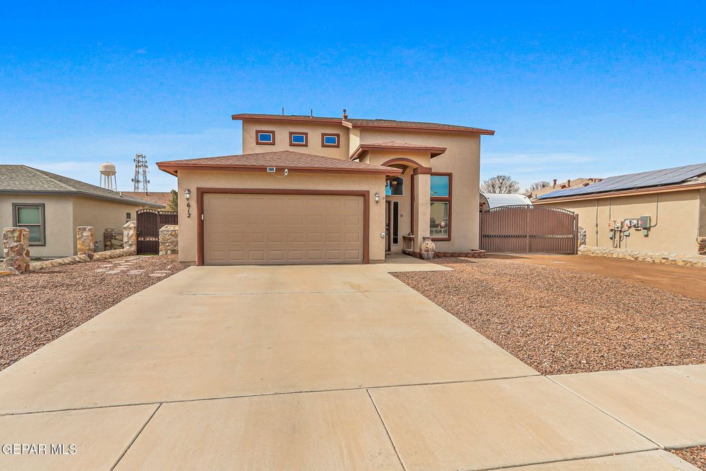 612 BELL GORDON Street, Anthony, TX 79821