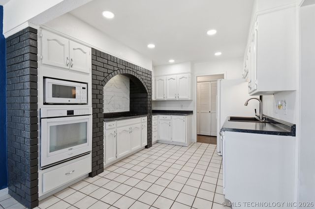 1905 Glendale Road, Sapulpa, OK 74066