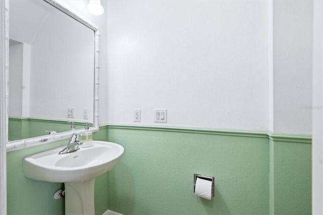 11743 TEMPEST HARBOR LOOP, Venice, FL 34292