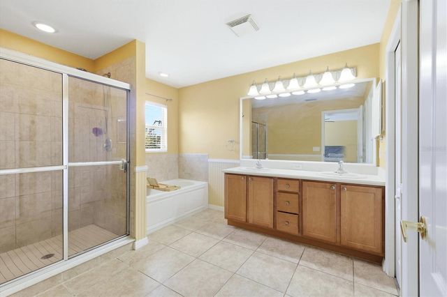 11743 TEMPEST HARBOR LOOP, Venice, FL 34292