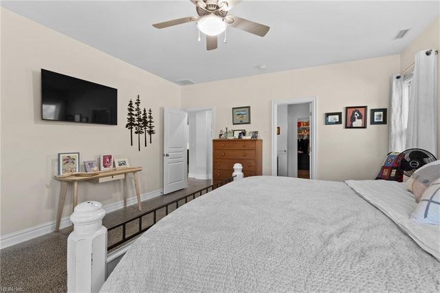 1624 N Muddy Creek Rd RD, Virginia Beach, VA 23456