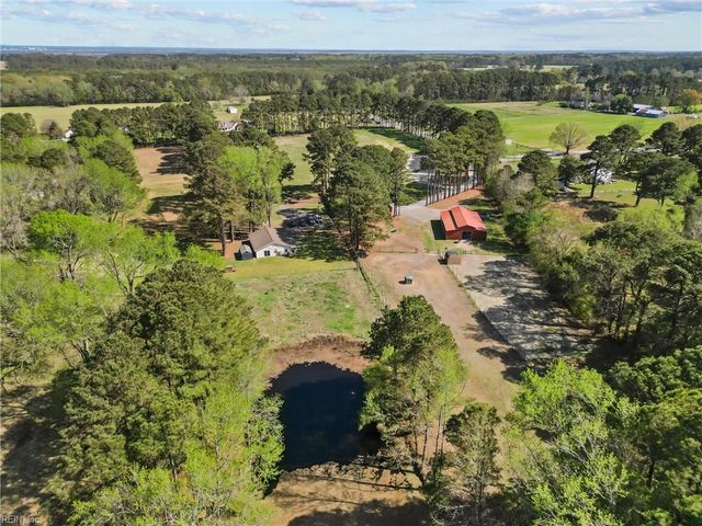 1624 N Muddy Creek Rd RD, Virginia Beach, VA 23456