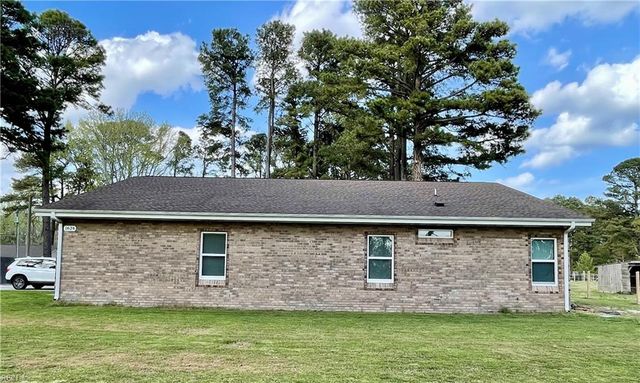 1624 N Muddy Creek Rd RD, Virginia Beach, VA 23456