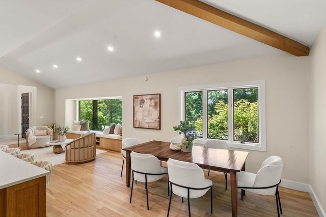 27 Rutgers Rd, Andover, MA 01810
