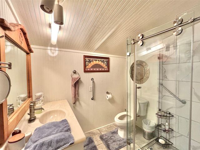 1083 County Road 2800, Colmesneil, TX 75938