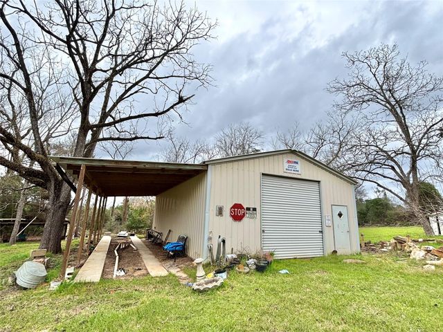 1083 County Road 2800, Colmesneil, TX 75938