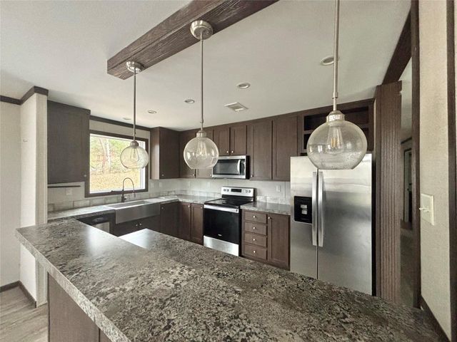 1083 County Road 2800, Colmesneil, TX 75938