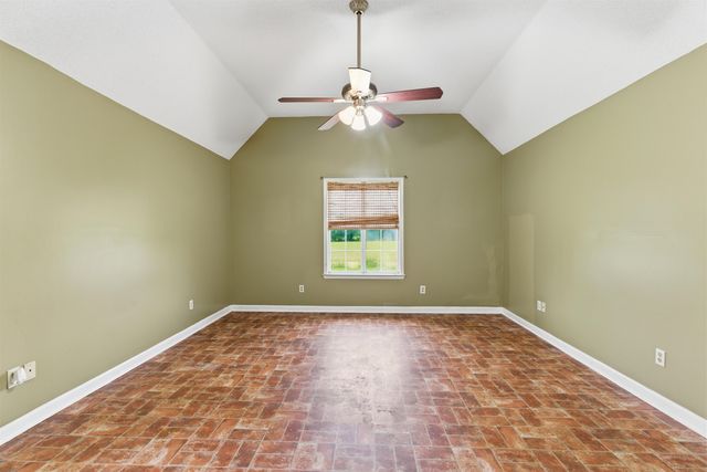 531 CURTIS RD, Brighton, TN 38011