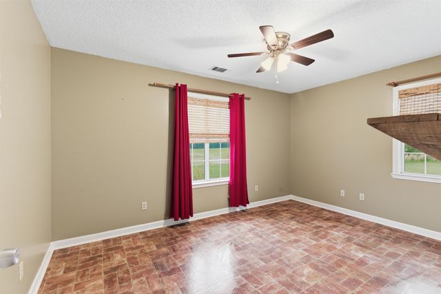 531 CURTIS RD, Brighton, TN 38011