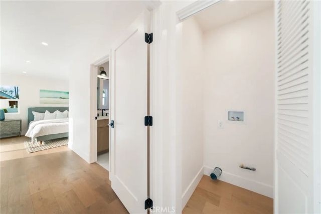 5113 5th Avenue, Los Angeles, CA 90043