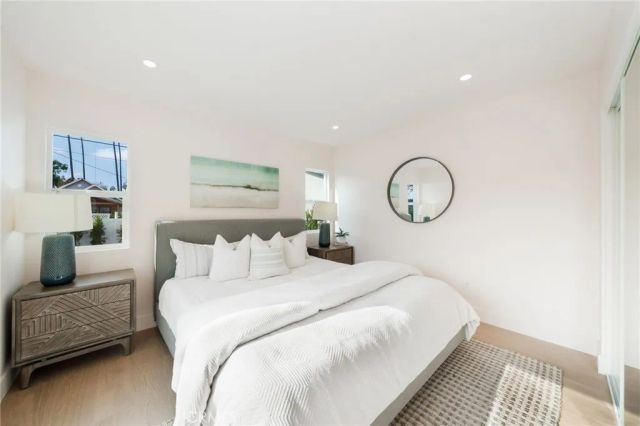 5113 5th Avenue, Los Angeles, CA 90043